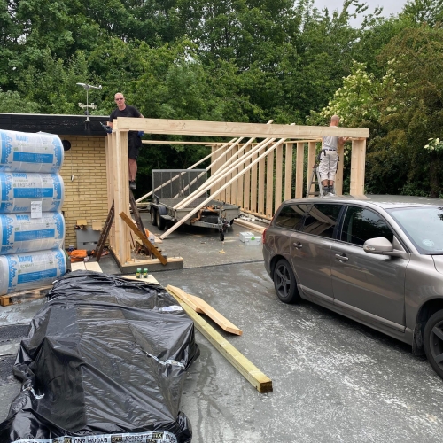 Tømrer til tilbygning af carport i Måløv, mellem Roskilde og København